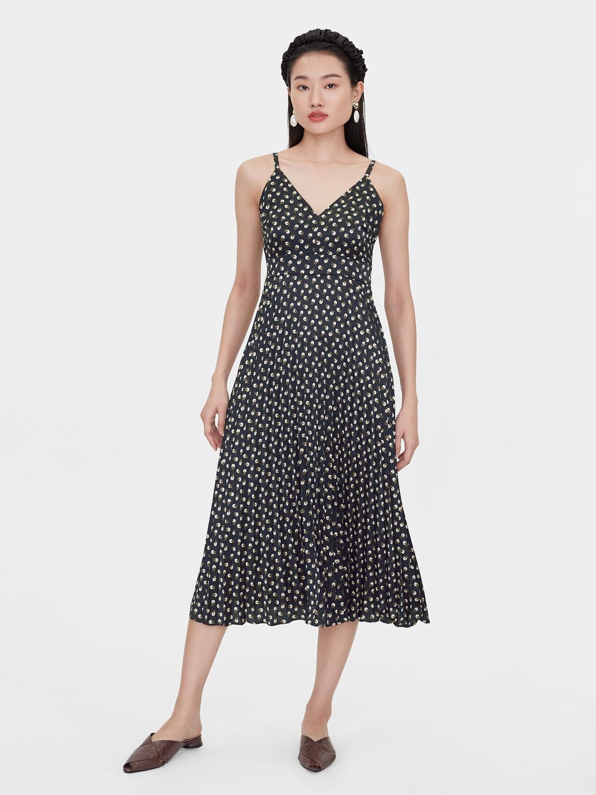 Floral Flared Cami Dress - Black