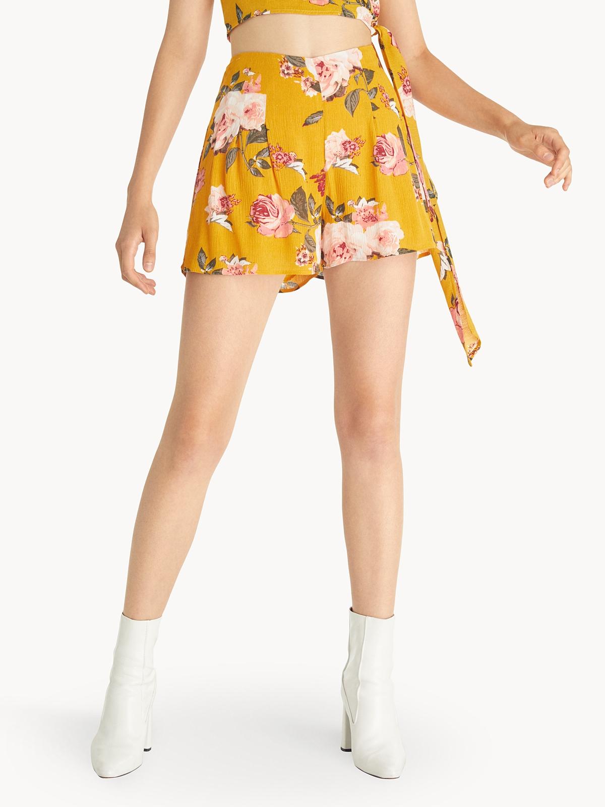 Floral Loose Shorts - Yellow