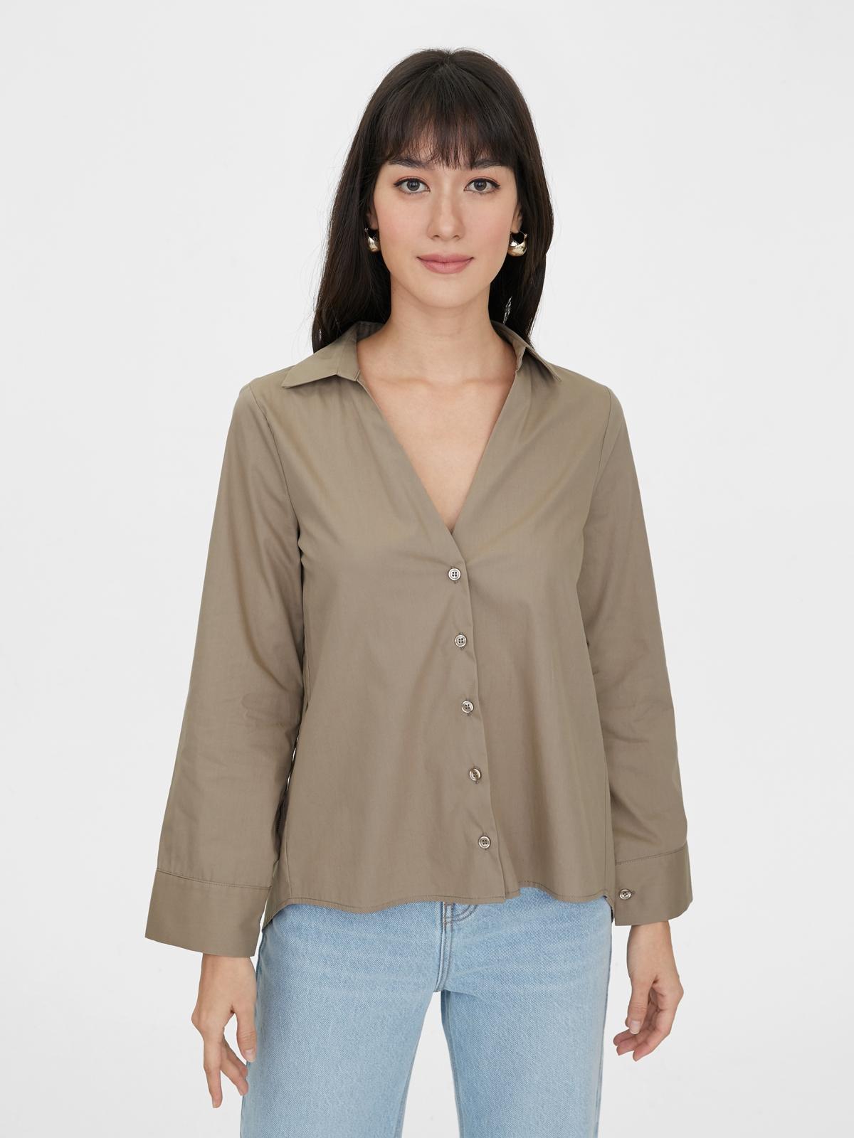 Semi Pleat Back Loose Shirt - Beige