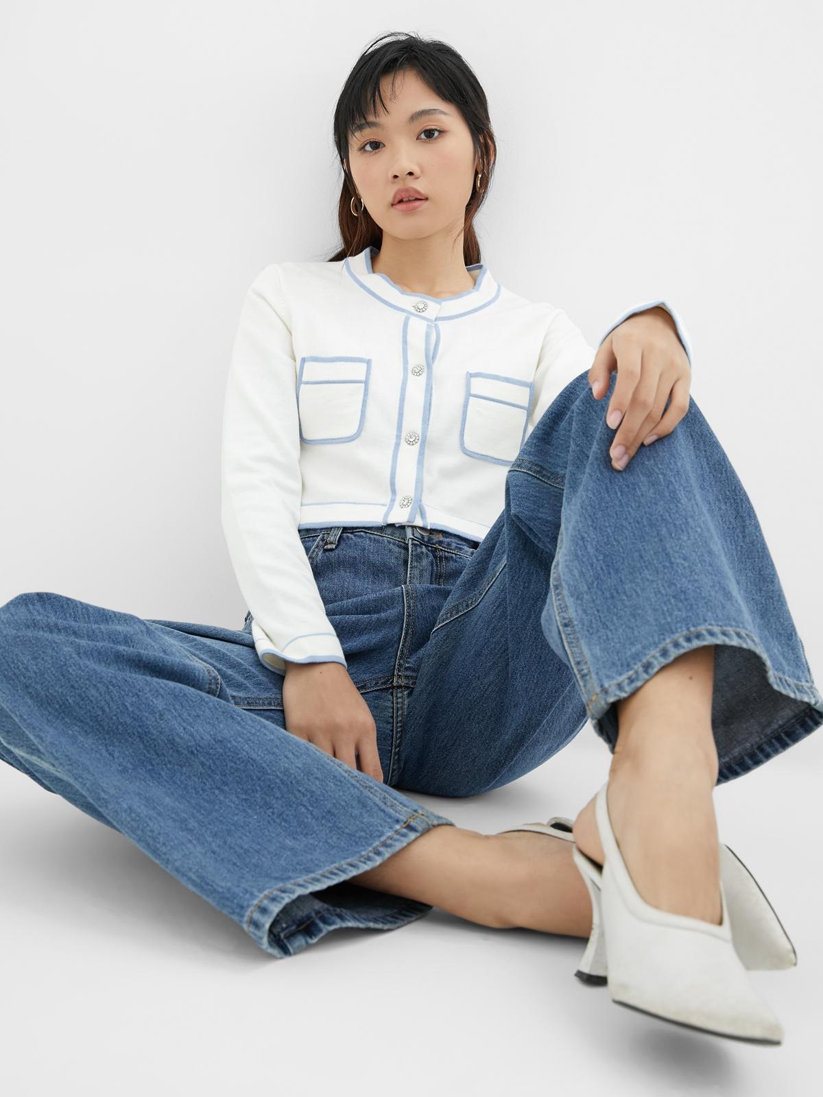 Twin Pocket Cropped Cardigan - White