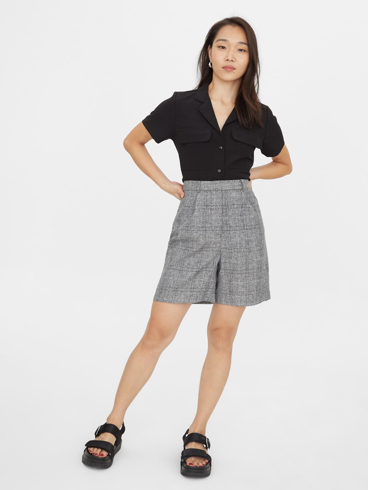 Plaid Print Knee Length Shorts - Black