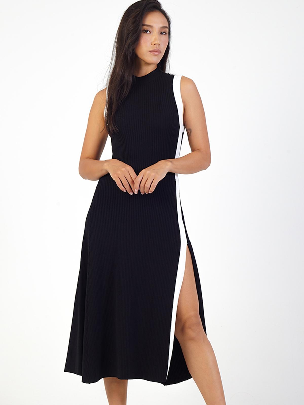 Sleeveless A-Line Knit Dress - Black