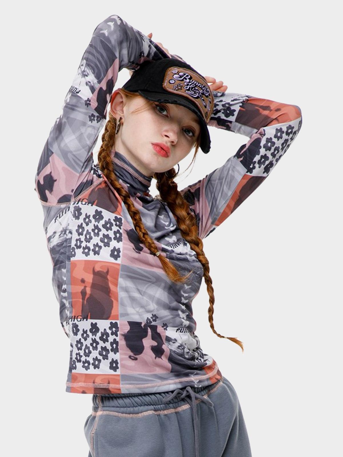 Running High x Archive Printing Mock Neck Slim Top - Pink Running High x Archive Printing Mock Neck Slim Top - Pink