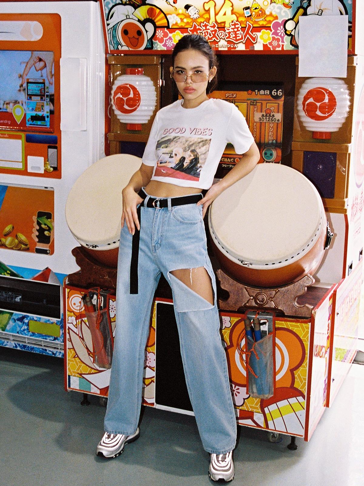 Wide Leg Ripped Jeans - Light Blue