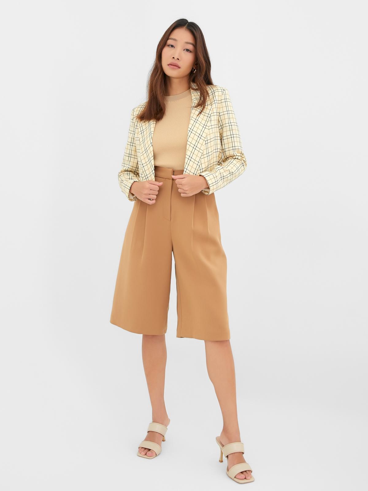 Rib-Knit Halter Tank Top - Beige