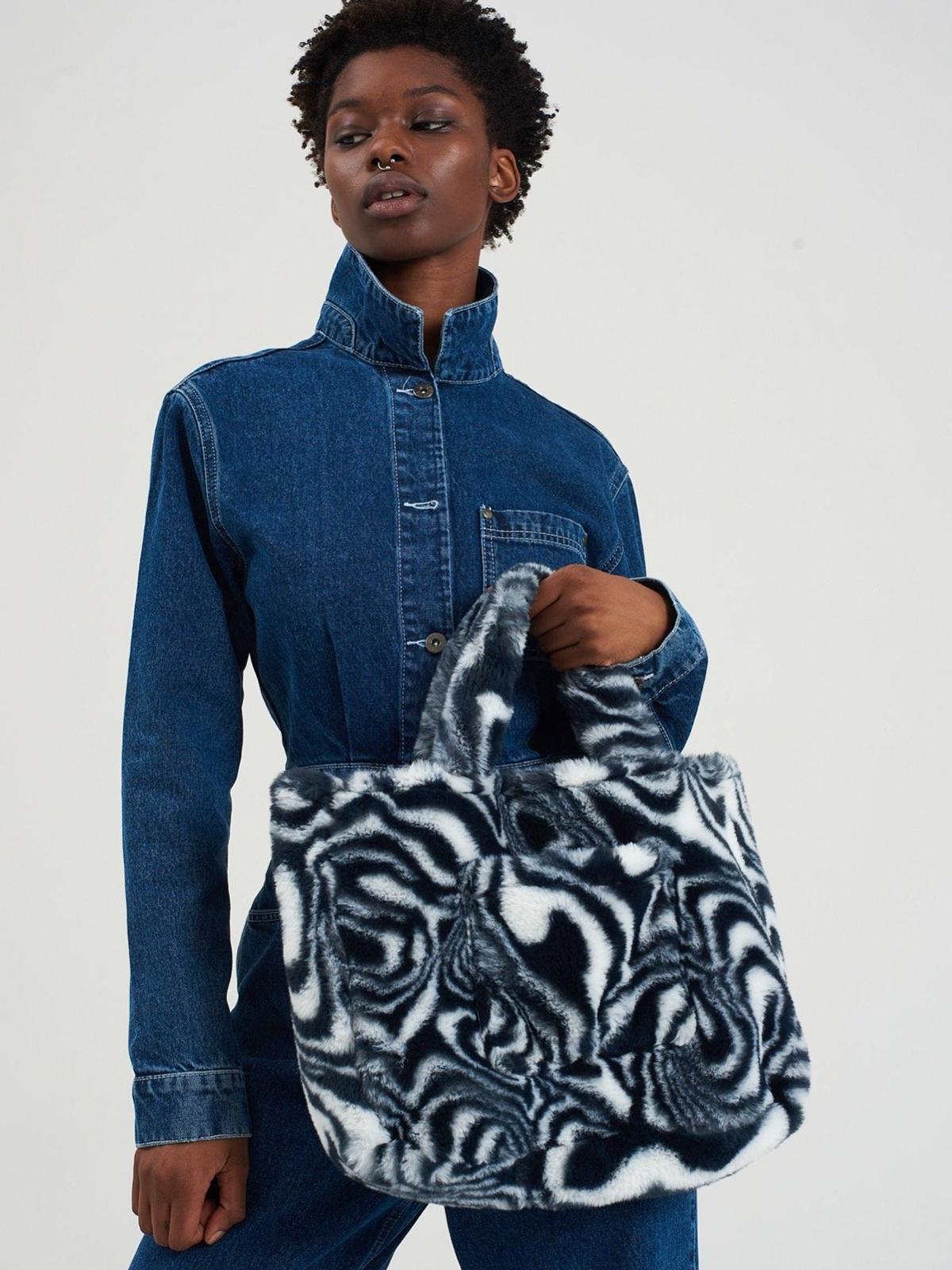 Skeez Bag - Black/White