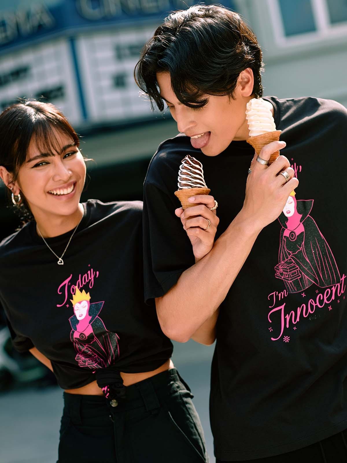Pomelo | Disney The Evil Queen Sustainable Graphic Tee - Black