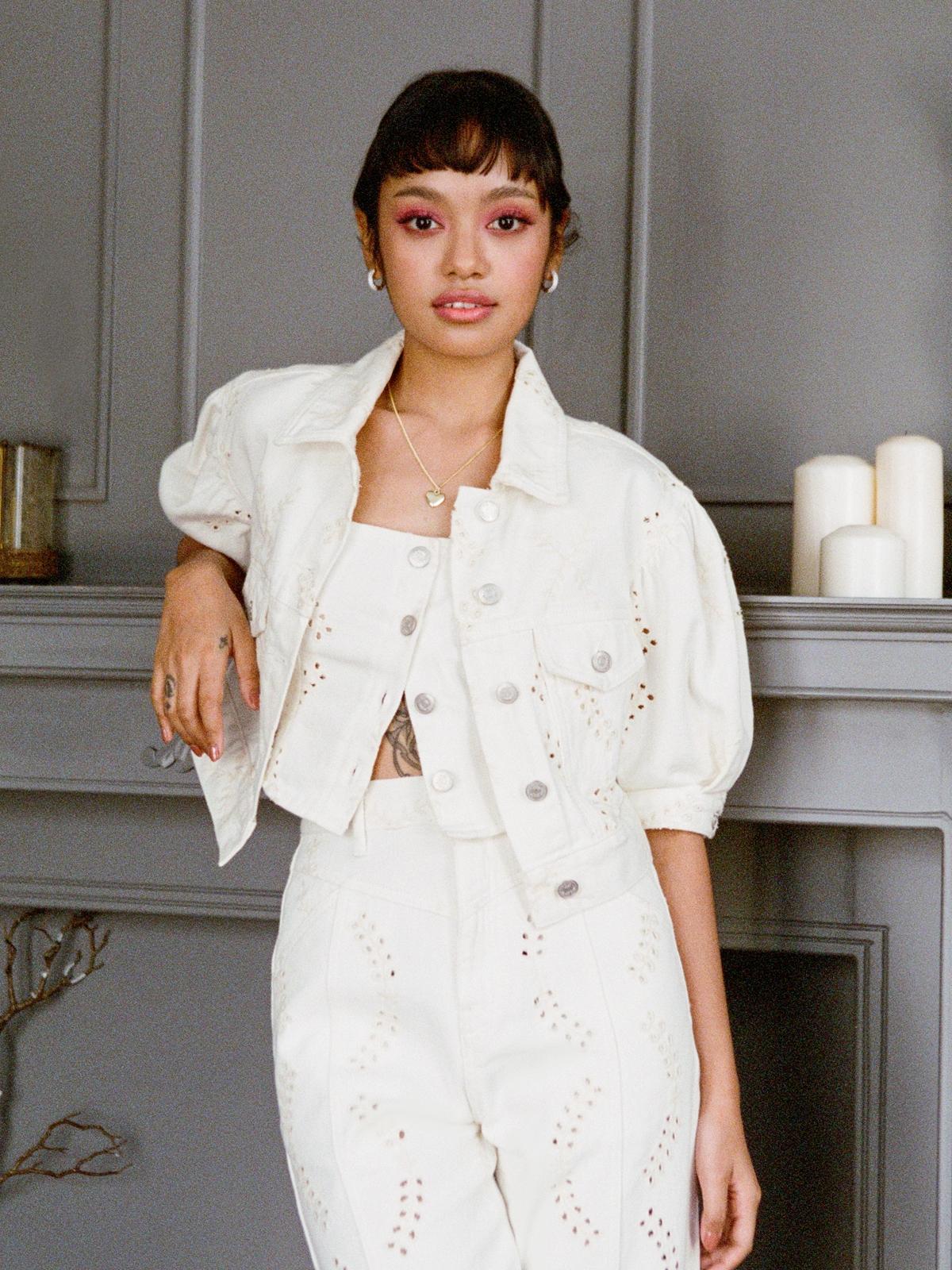 Eyelet Puffed Sleeves Crop Jacket - White