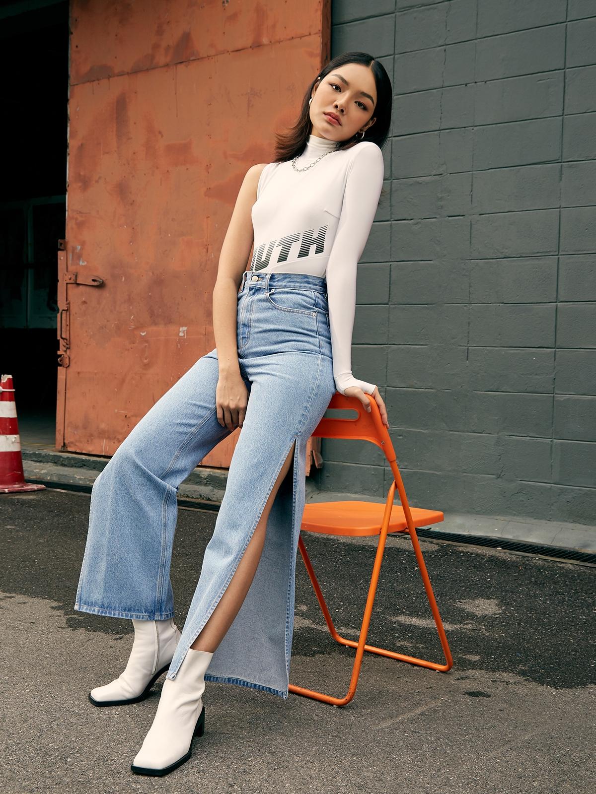 Sustainable High Slit Wide Denim Jeans - Light Blue