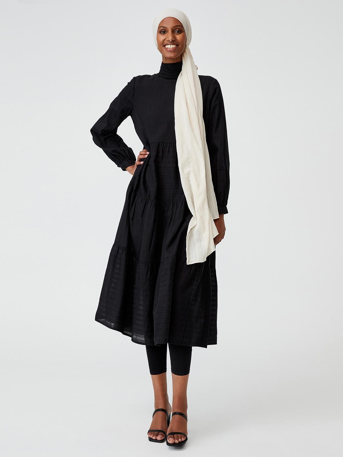 Woven Rebeka Tiered Maxi Dress - Black