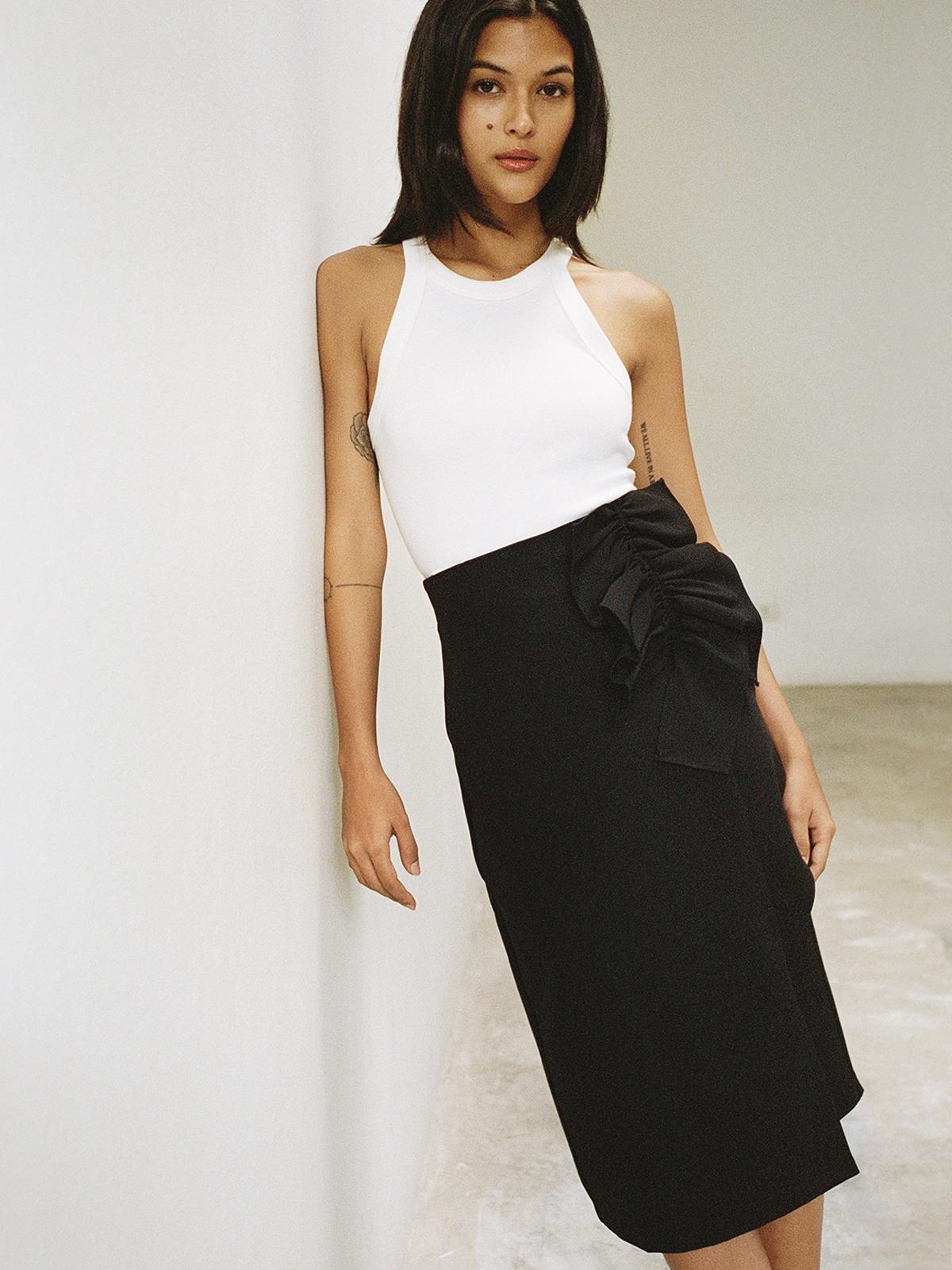 Front Slit Bow Detailed Skirt - Black