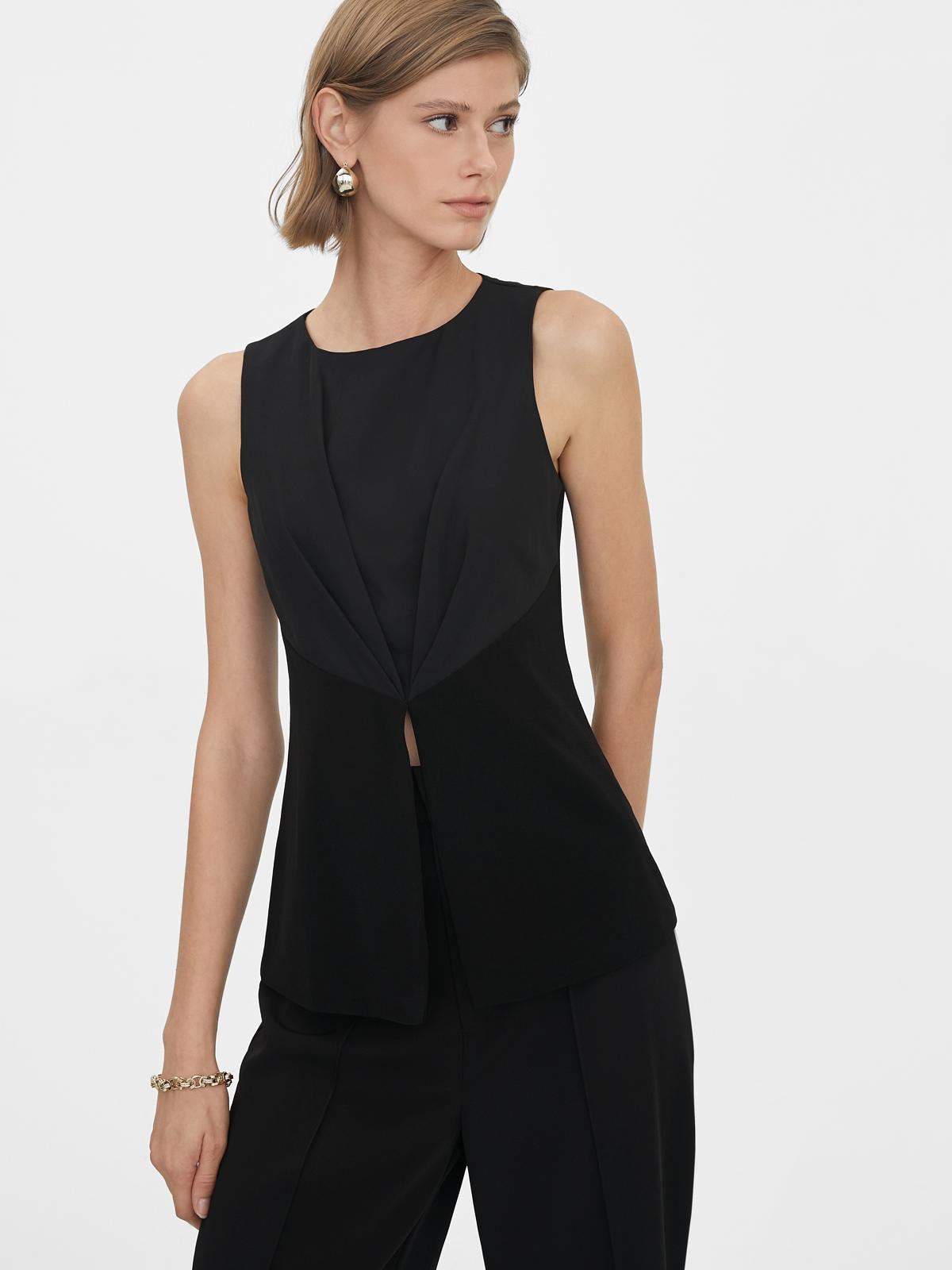 Ruched Center Slit Blouse - Black