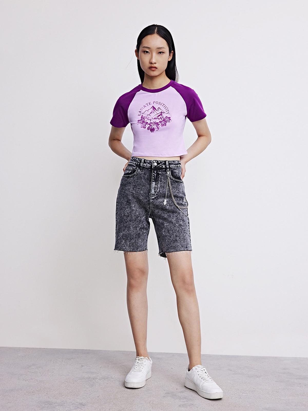 Graphic Print Crop Top - Pale Purple