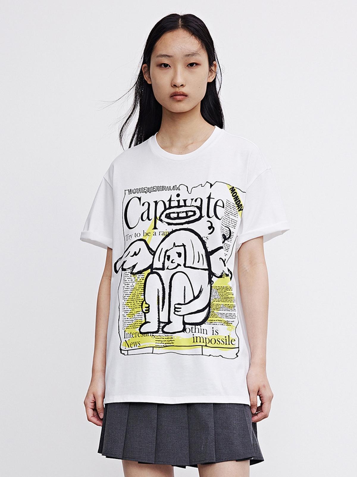Oversized Grarphic Tee - White