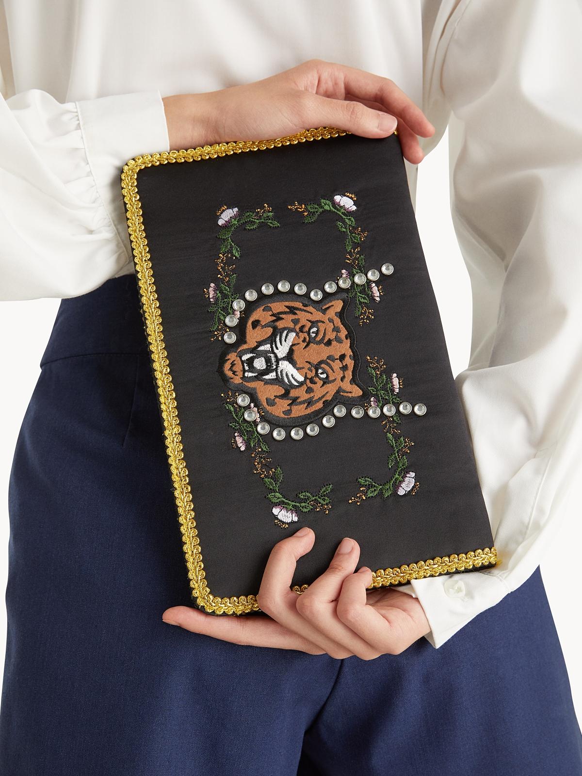 Tiger Print Embroidered Clutch - Black