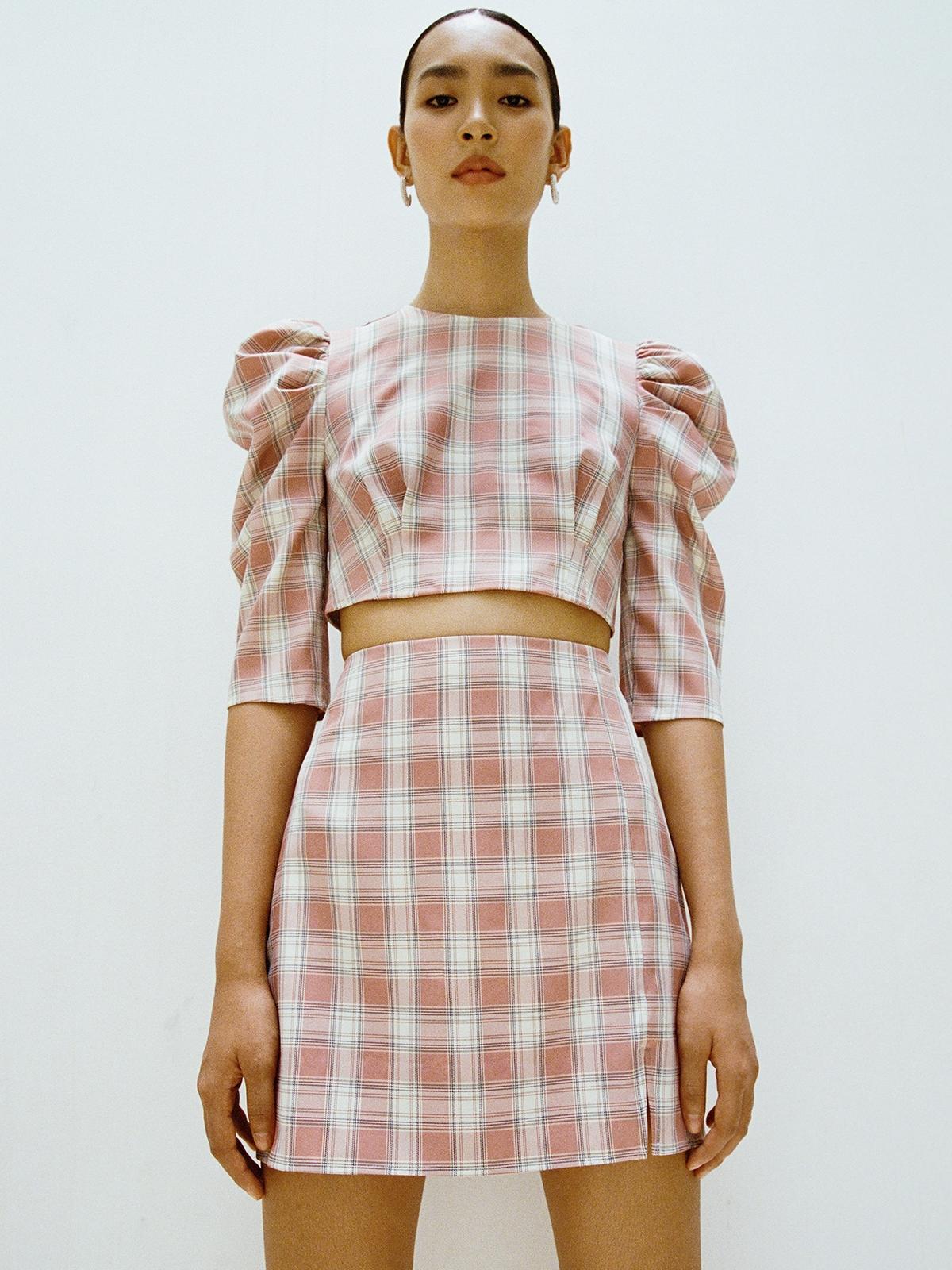 Cropped Plaid Puff Sleeve Top - Pink
