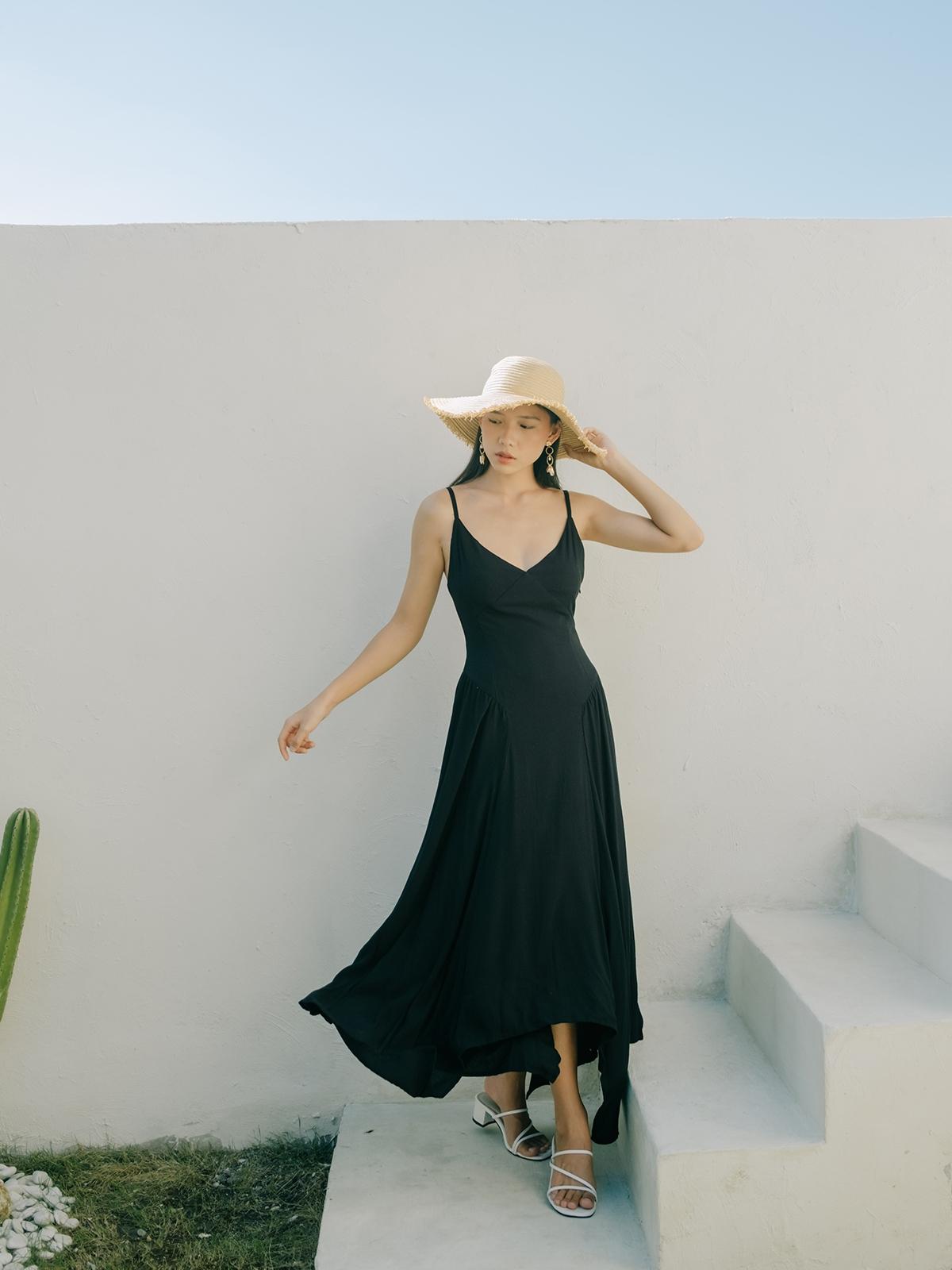 Capri Slip Dress - Black