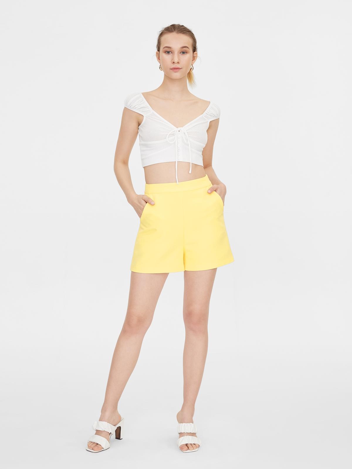 Side Pocket Shorts - Yellow
