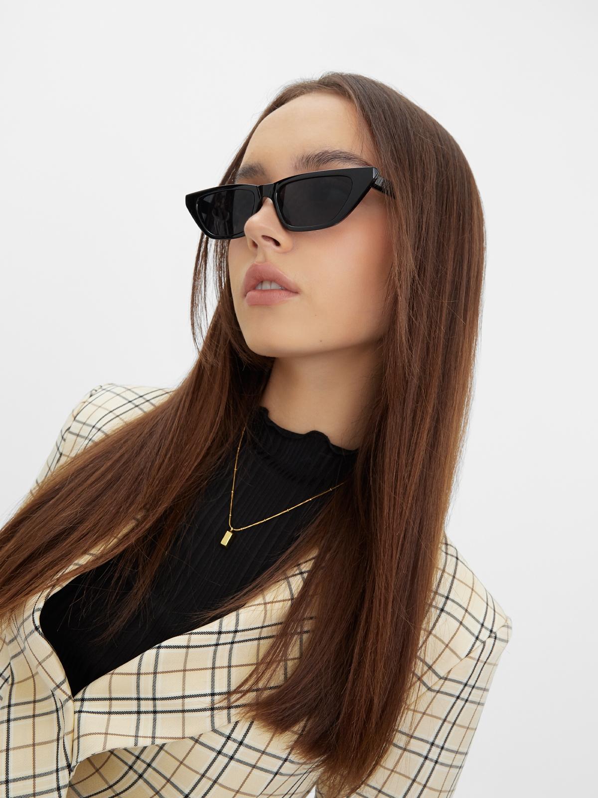 Square Cat Eye Sunglasses - Black Square Cat Eye Sunglasses - Black