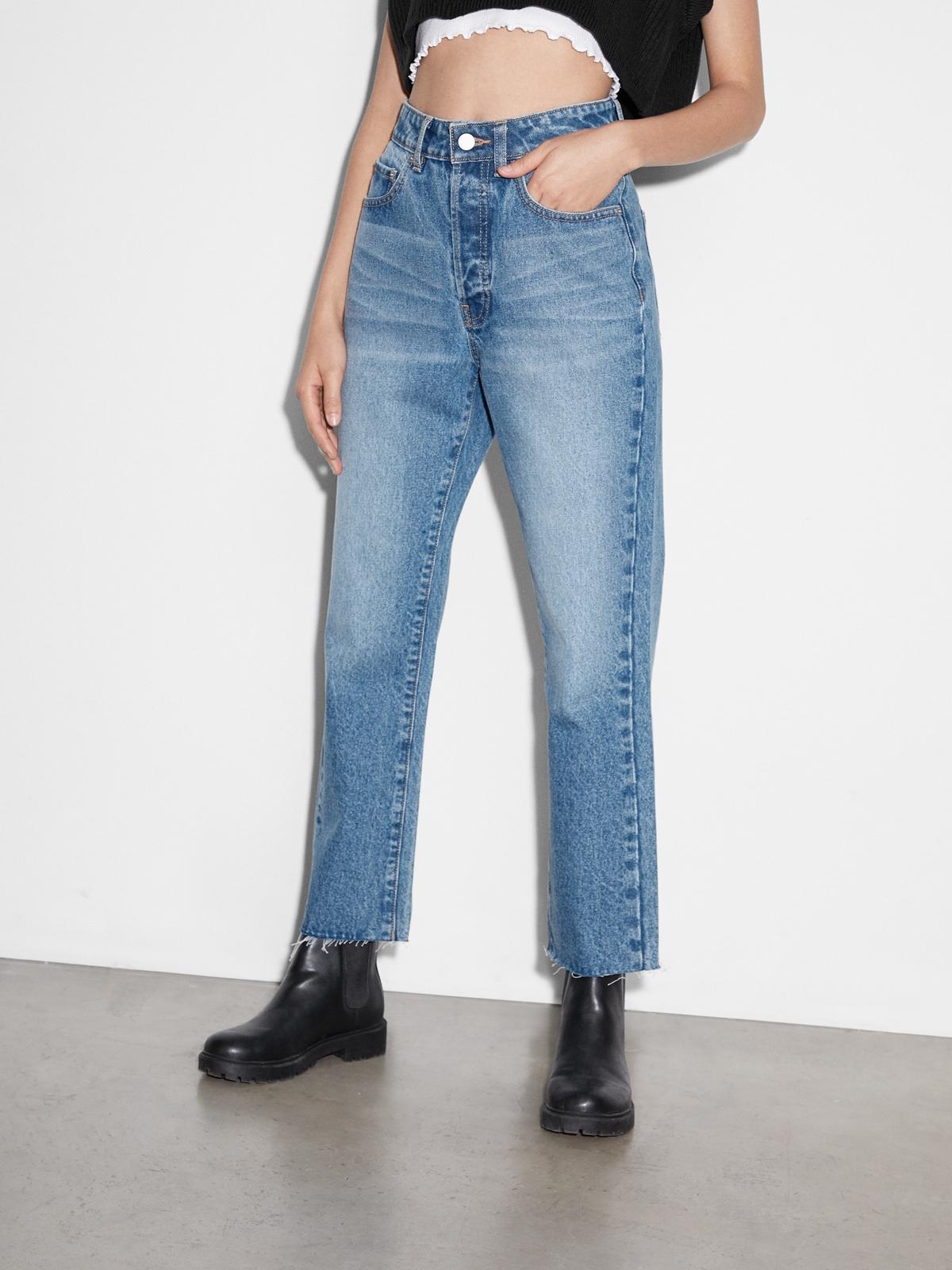 Sustainable Heart Shaped Back Pocket Jeans - Blue