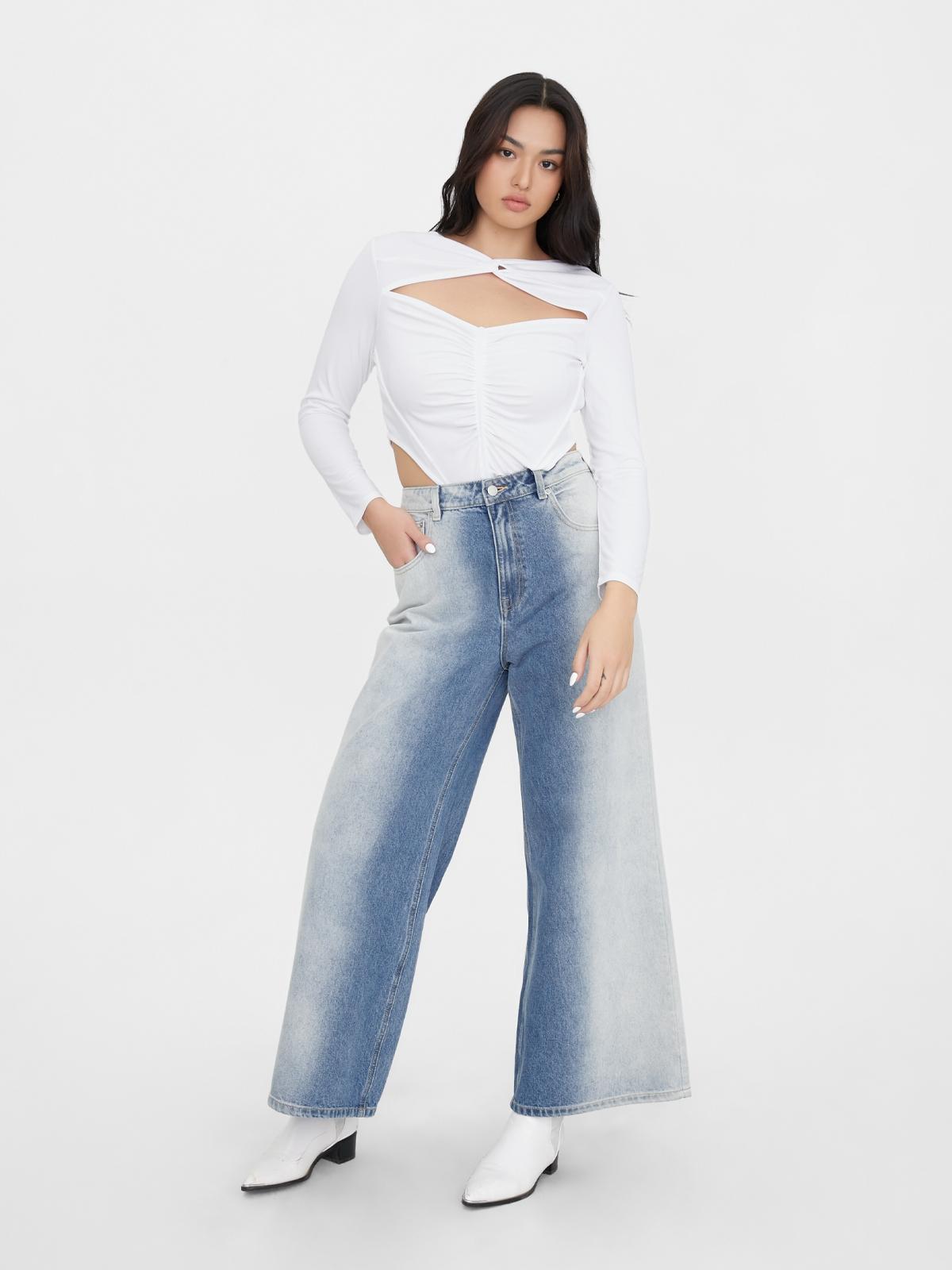 Sustainable Two Tone Wide Leg Jeans - Blue