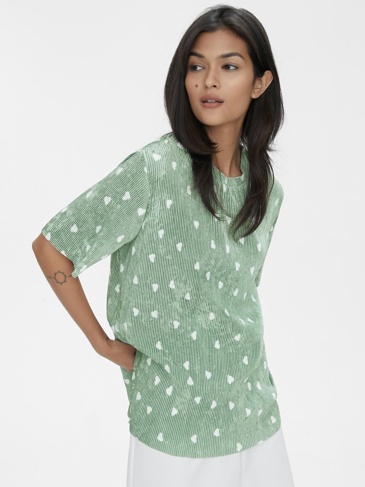 Pleated Hearts Print Top - Green