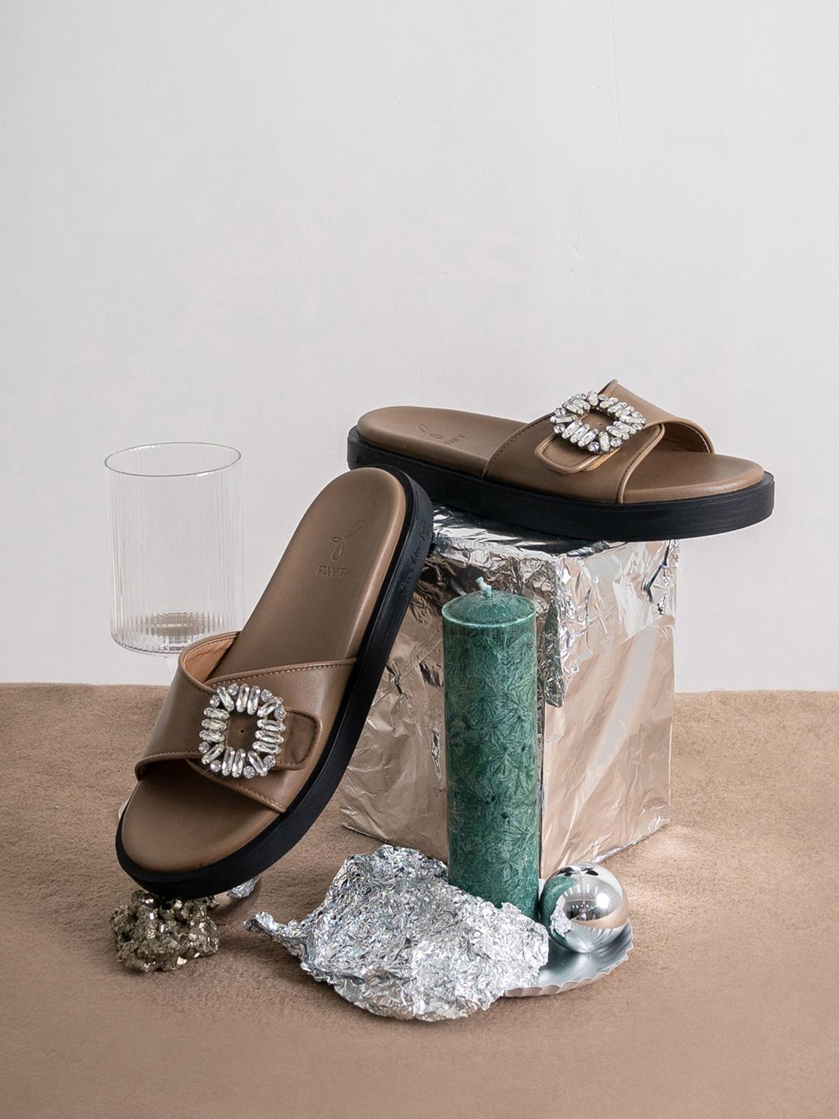 North Sandals - Espresso