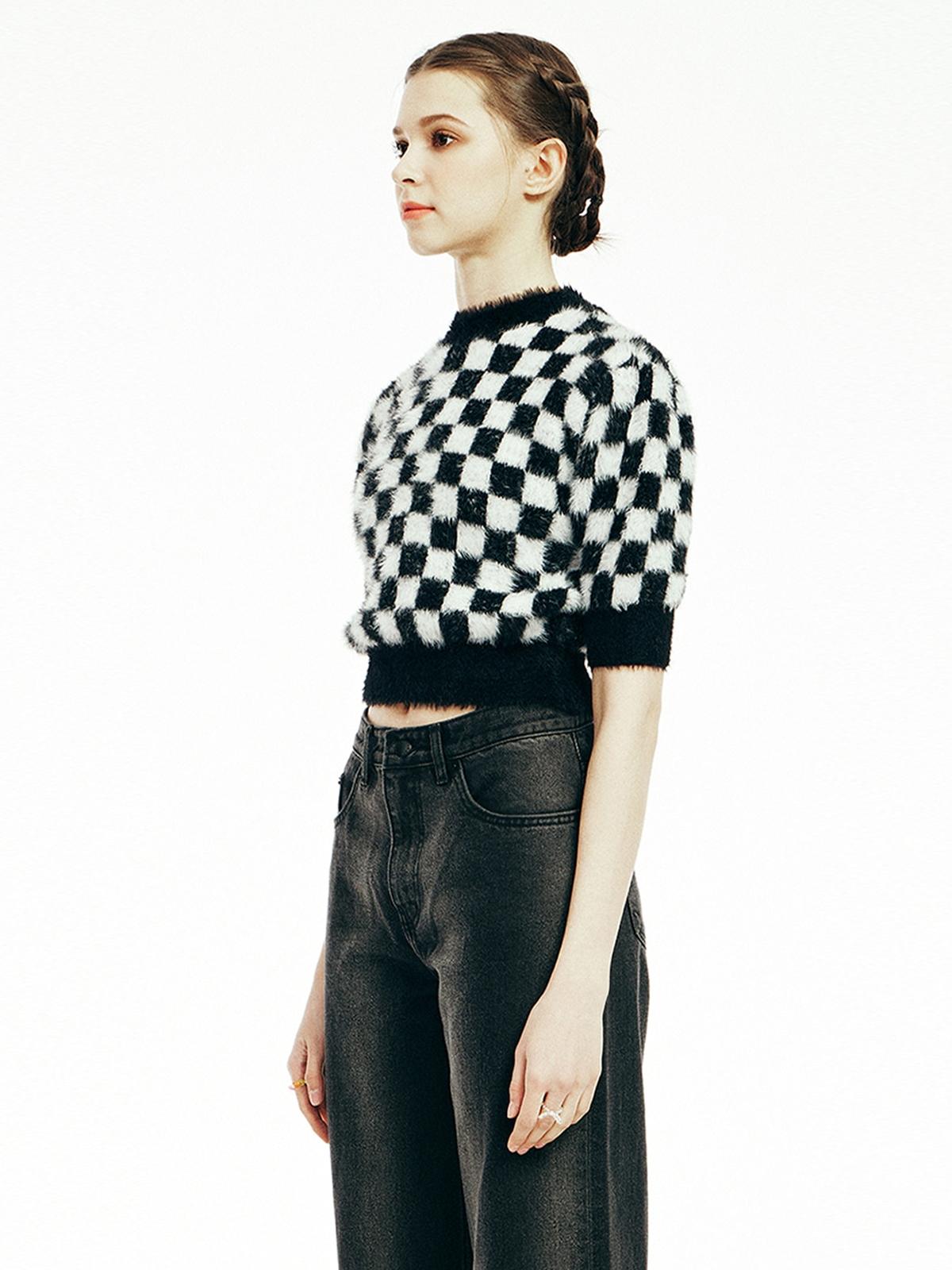 Andtheother X Short Sleeved Pullover - Black