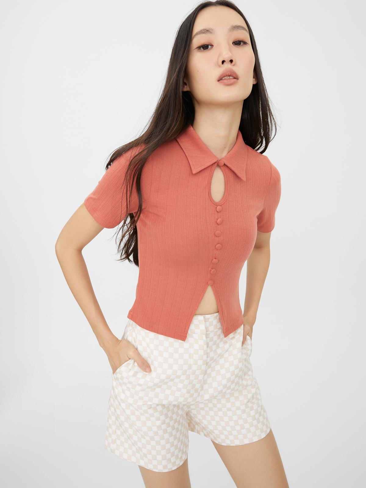 Short Sleeve Cut Out Top - Brick