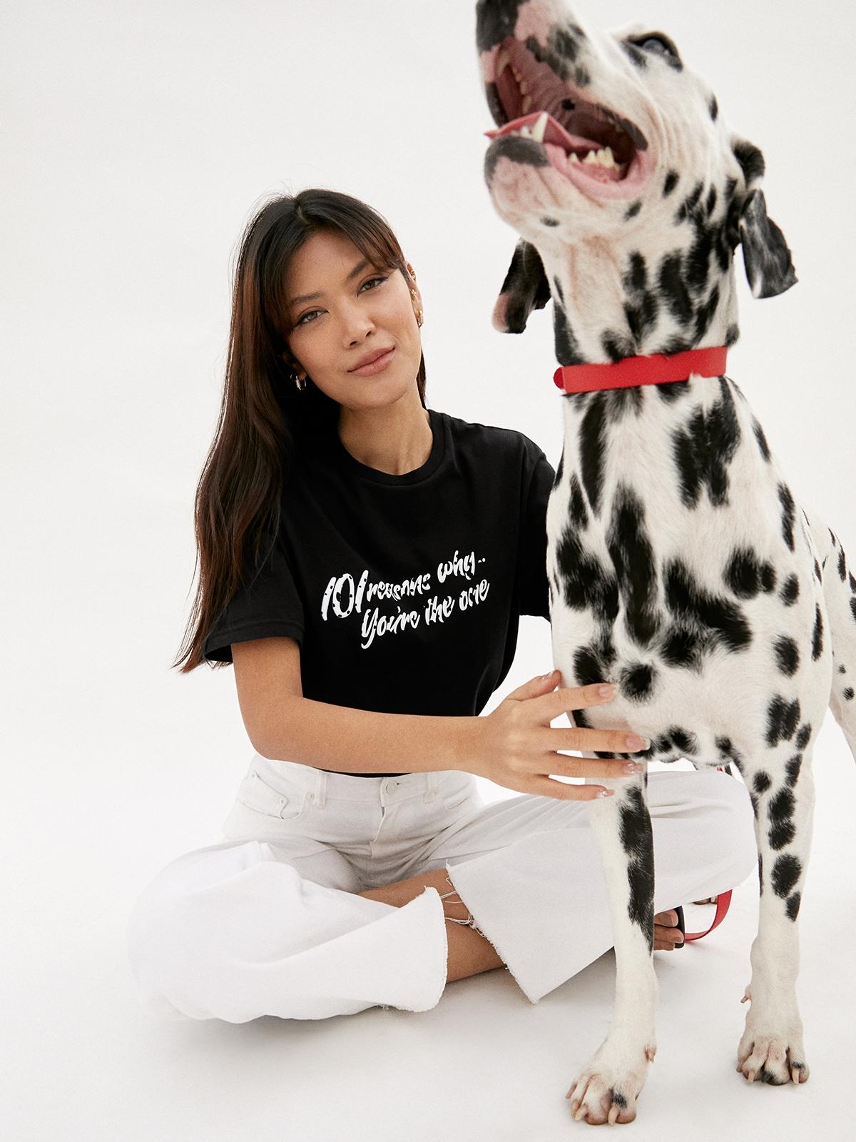 Sustainable Graphic Relaxed Fit Tee - Black