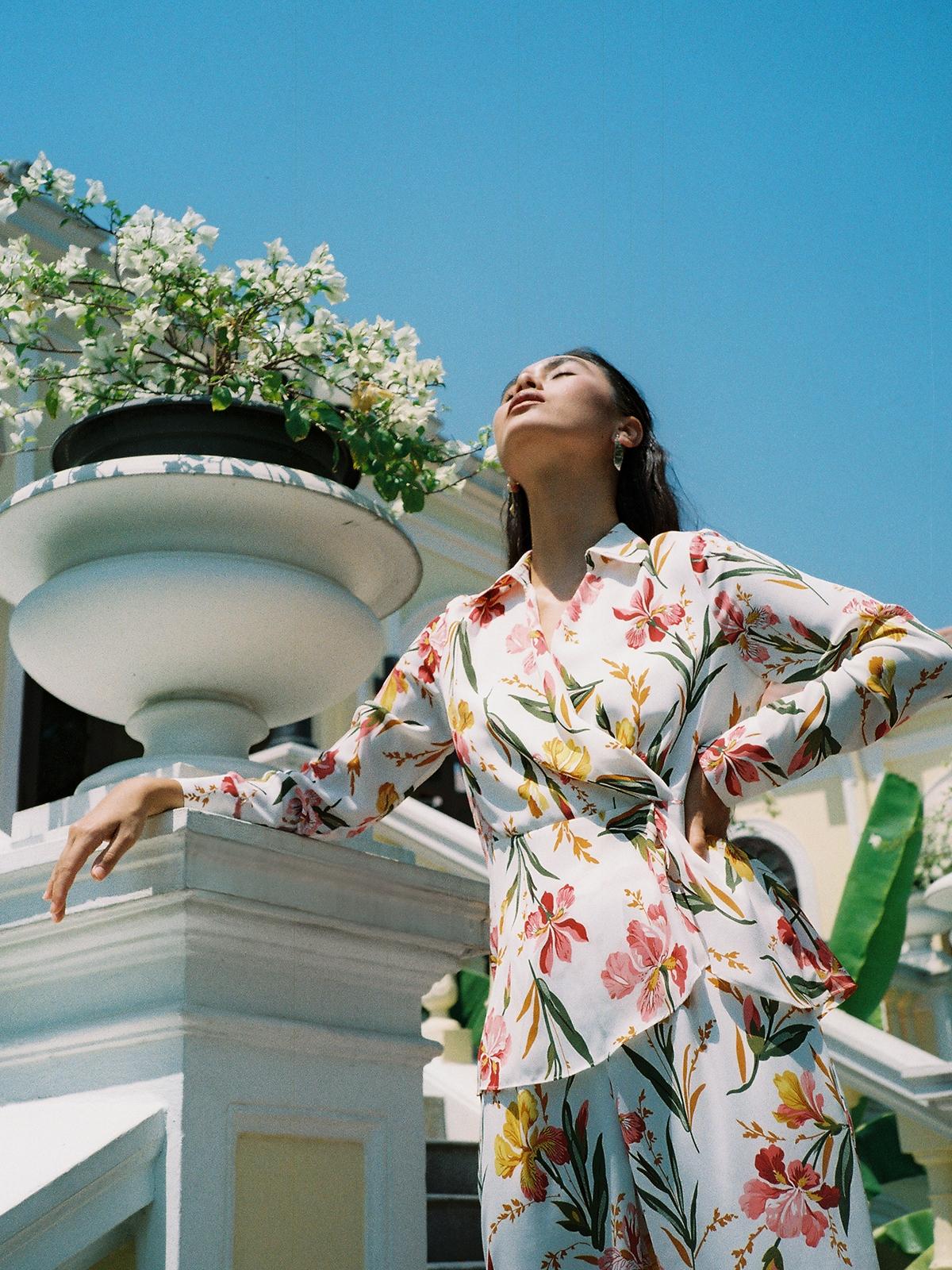 Surplice Wrap Floral Blouse - White