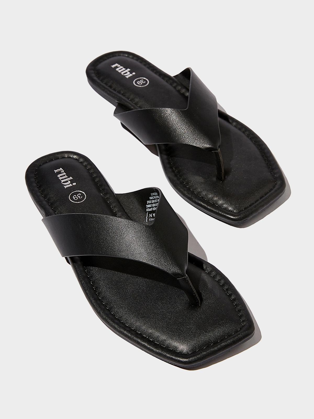 Everyday Molly Toe Post Sandal - Black