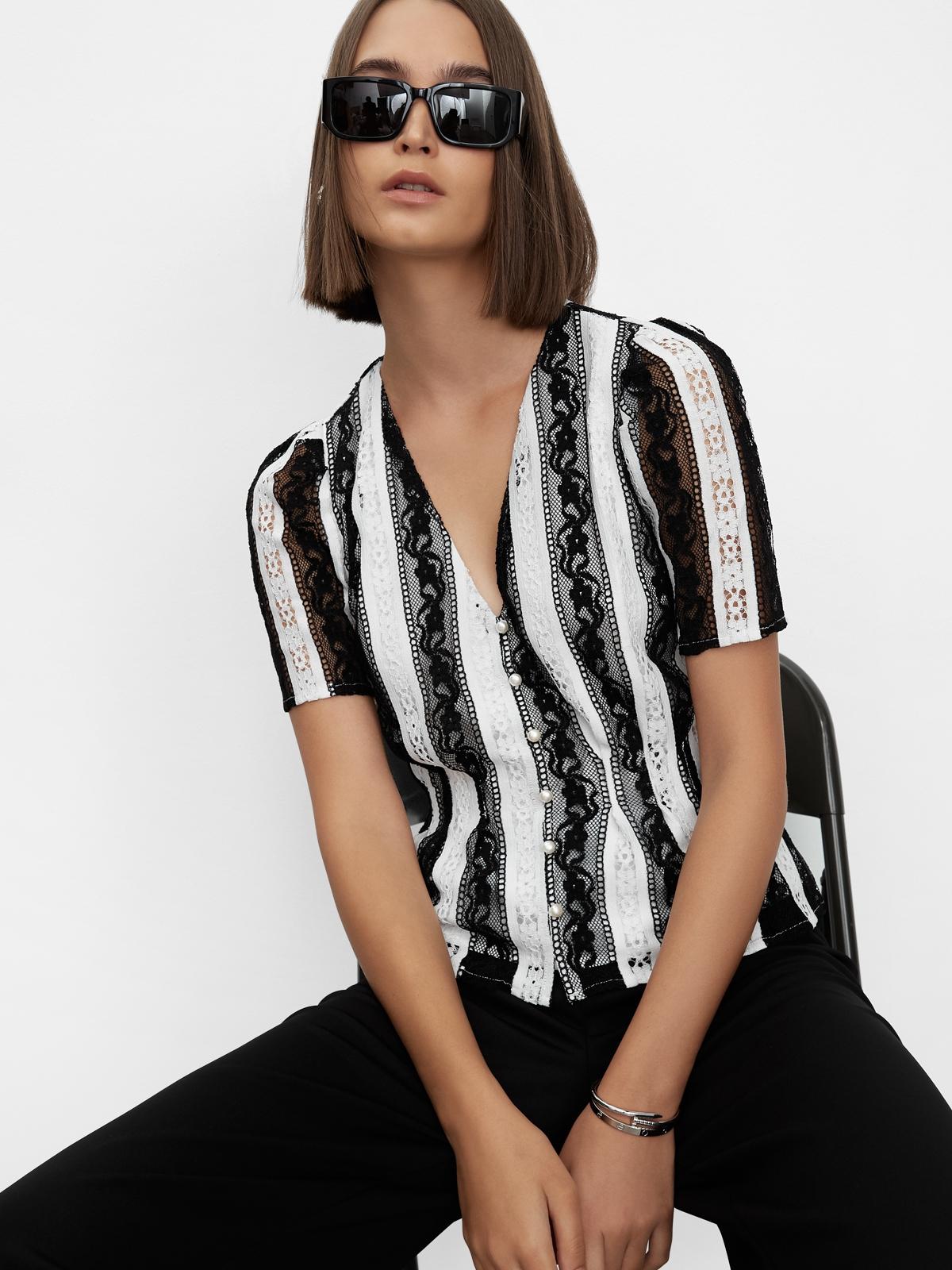 Floral Lace Peplum Blouse - Black/White