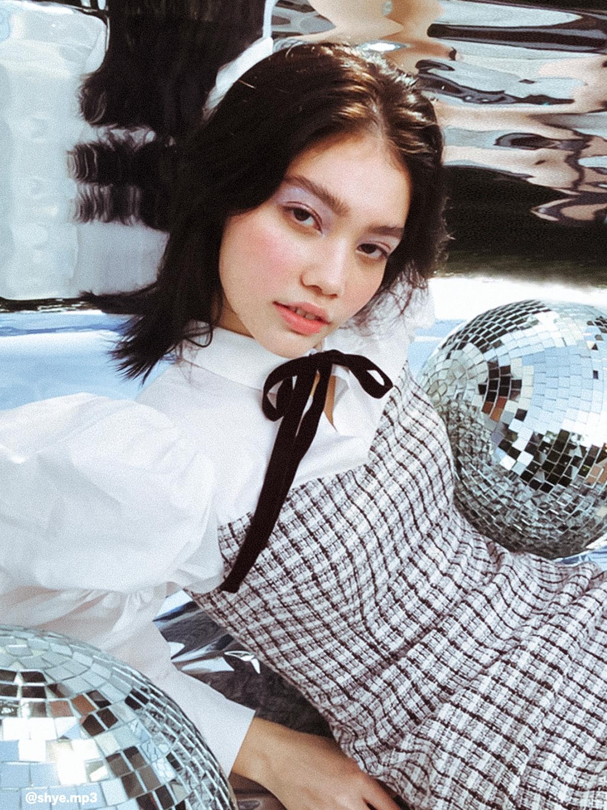 Mini Tweed Puffed Sleeve Dress - White