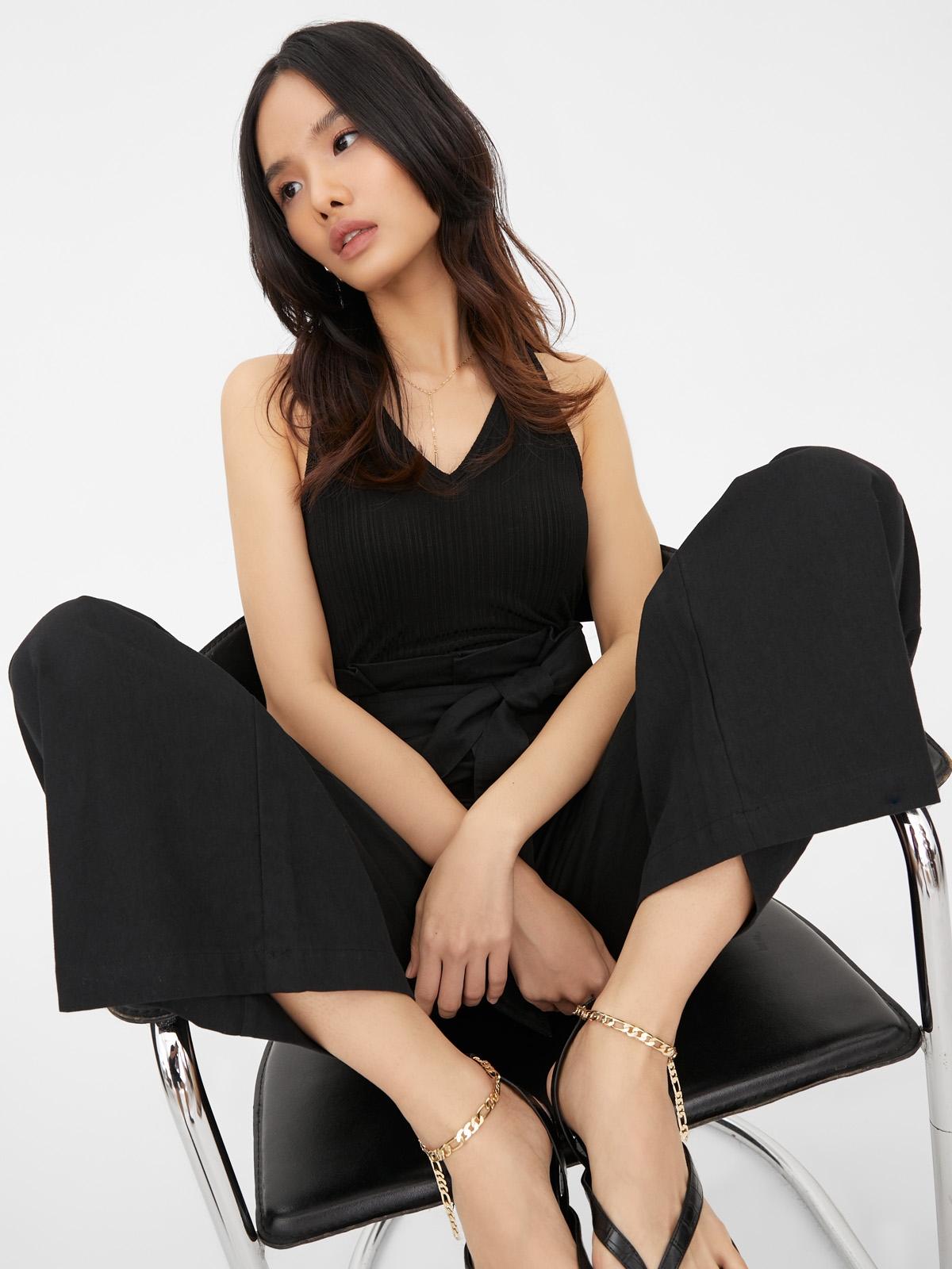 Rib-Knit Crop Top - Black