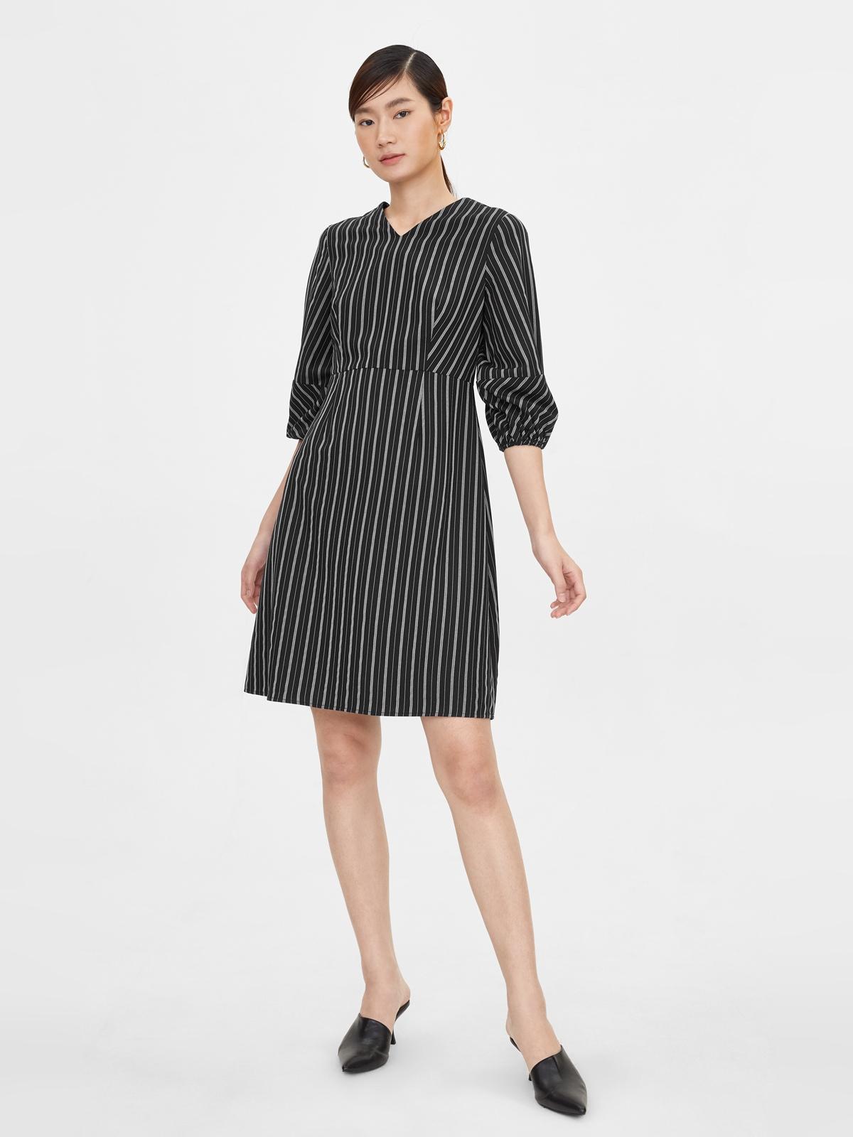 Striped Print Puff Sleeve Dress - Black