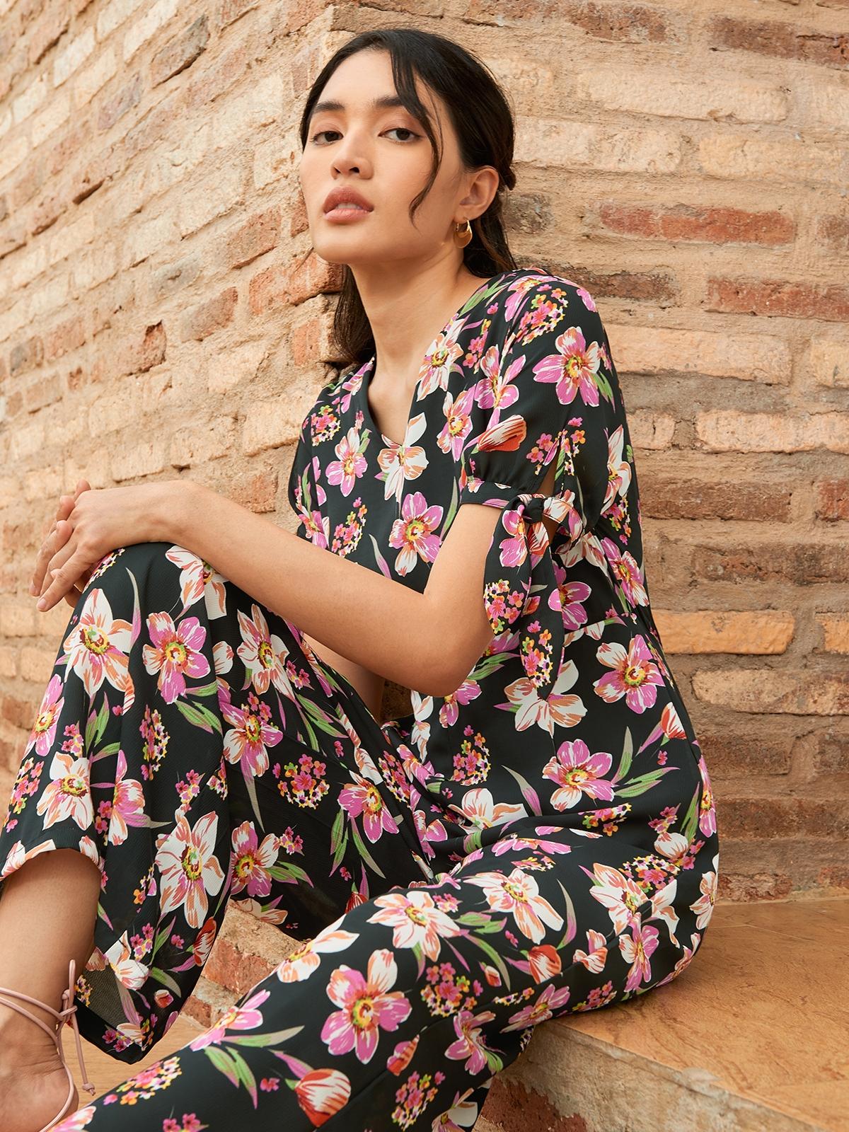 Bow Tie Sleeve Floral Jumpsuit - Black