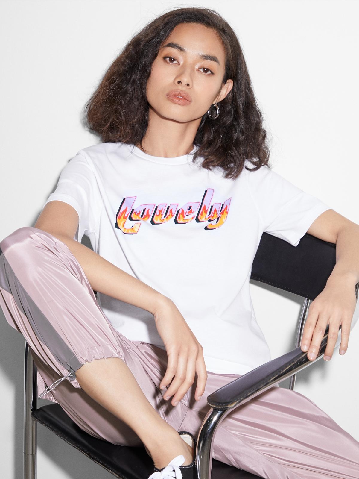 Sustainable Cotton Lovely Graphic Tee - White