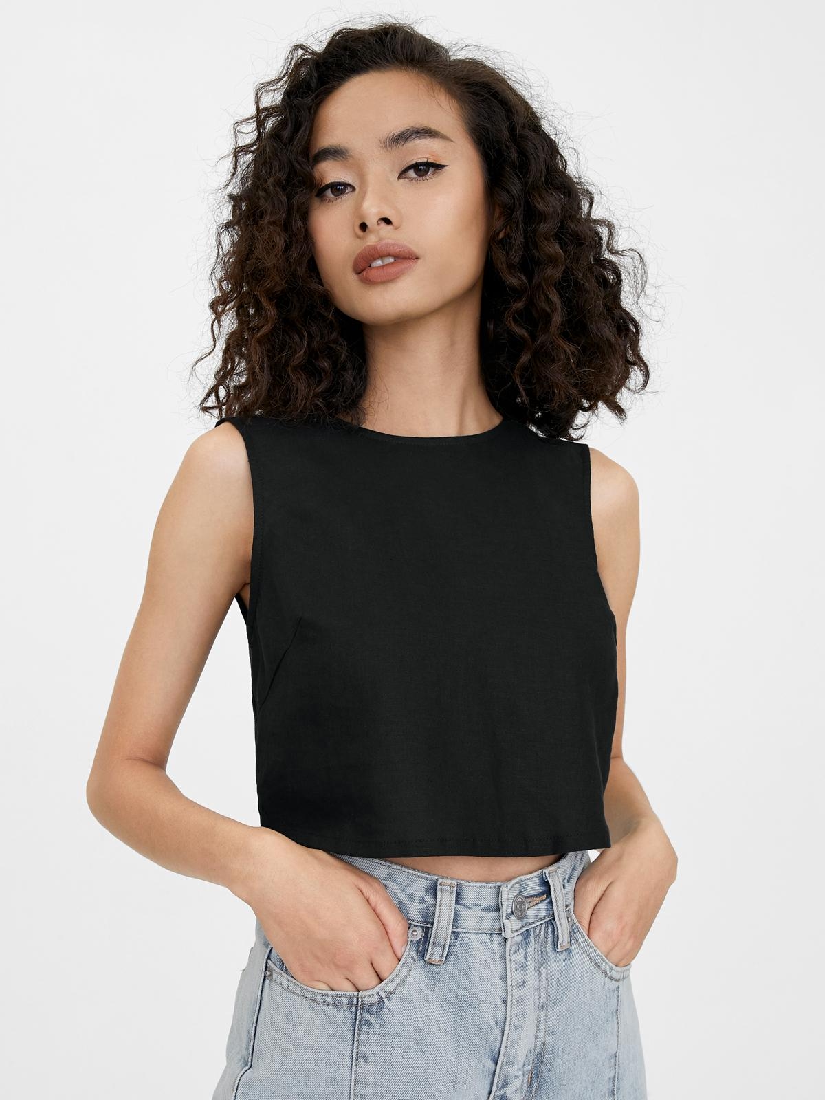Buttoned Back Crop Top - Black